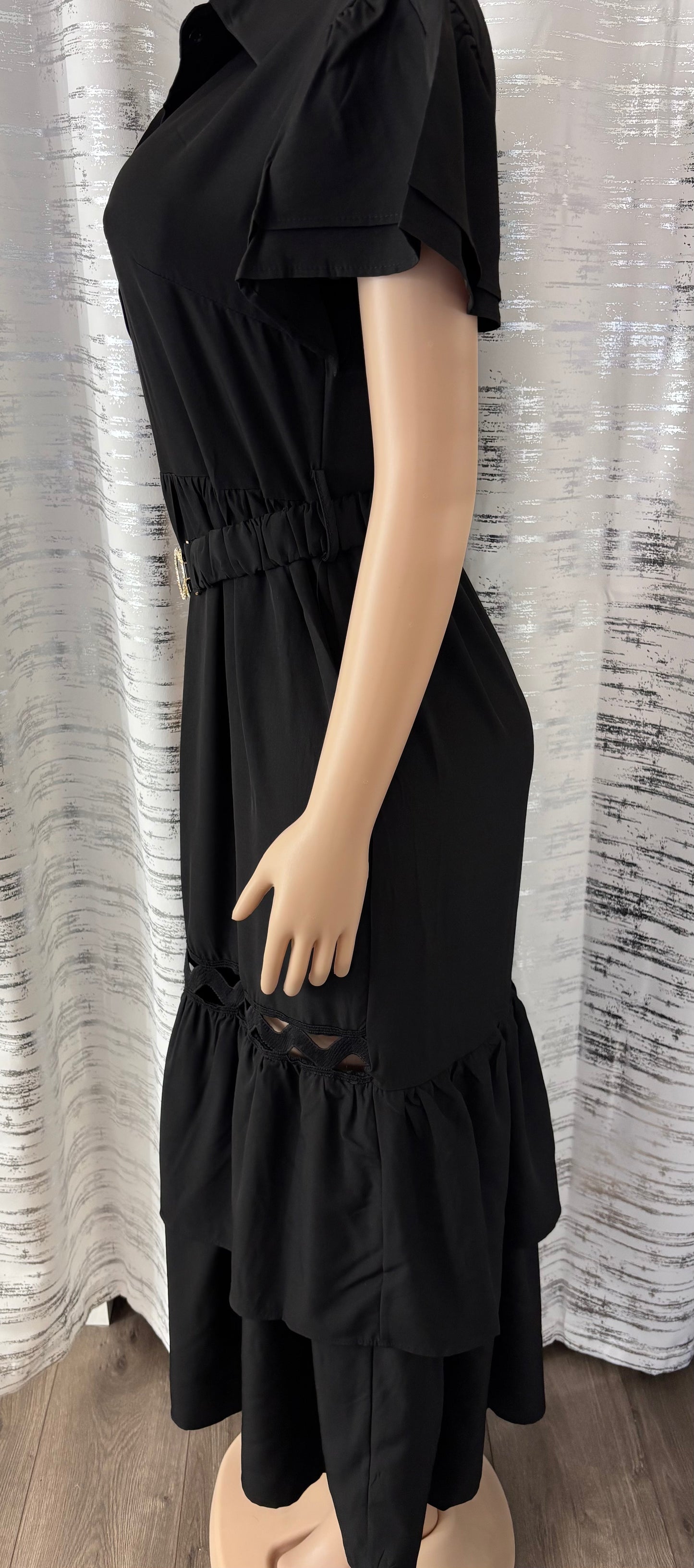 BELTED ELEGANT MAXI DRESS