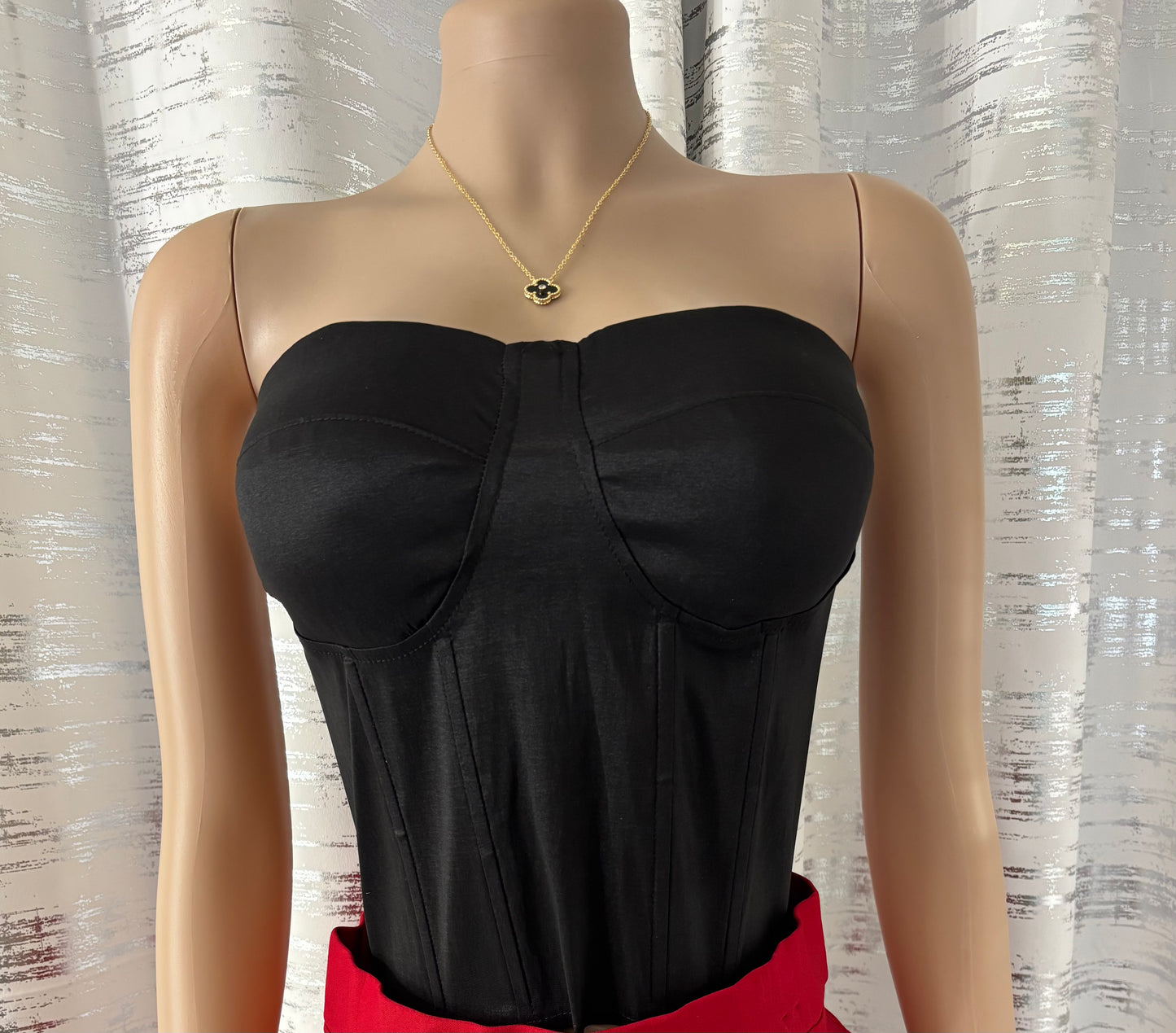 STRAPLESS CORSET