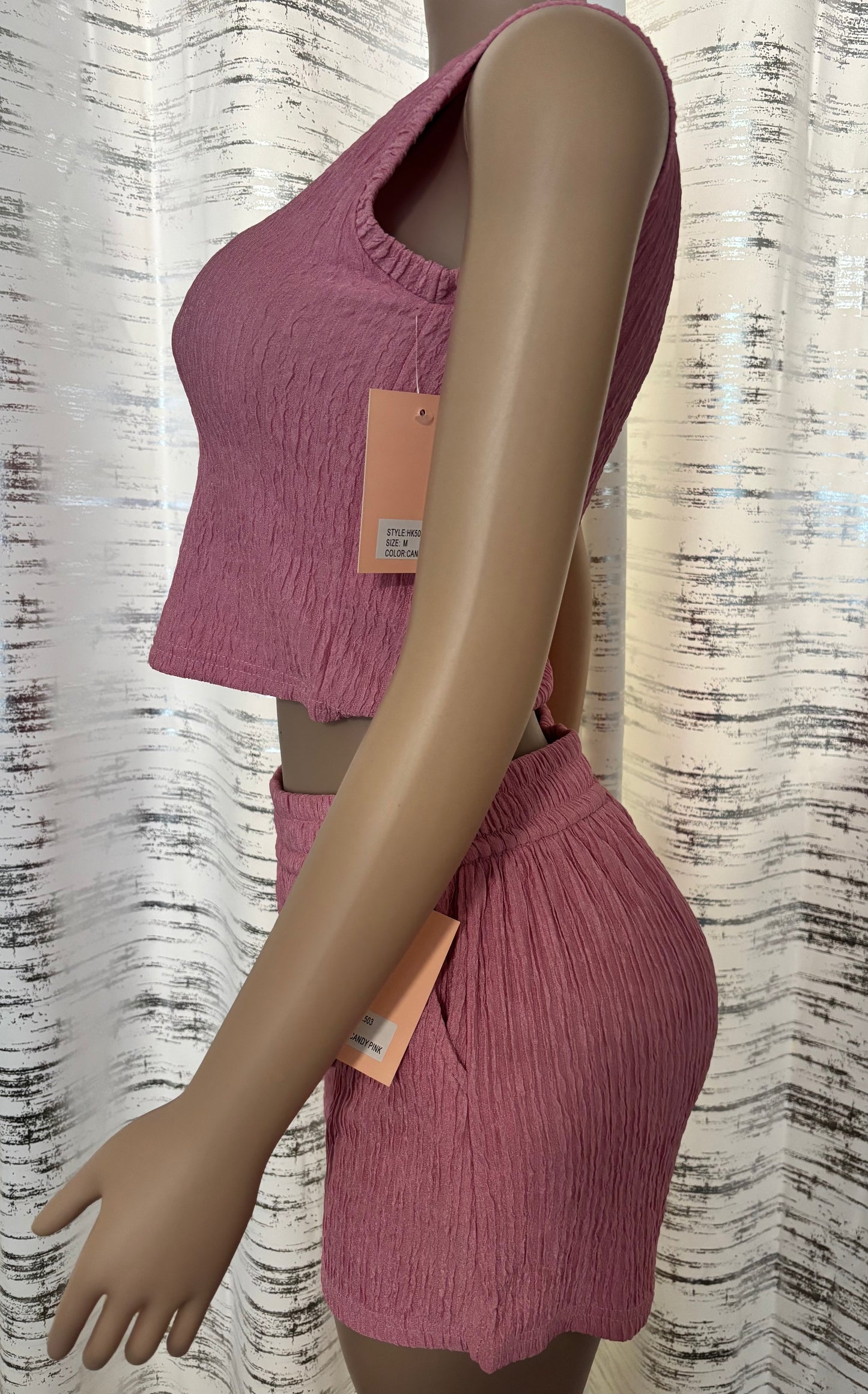 SLEEVELESS CROP TOP SHORT SET