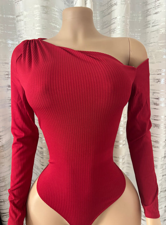 ASYMMETRICAL BODYSUIT