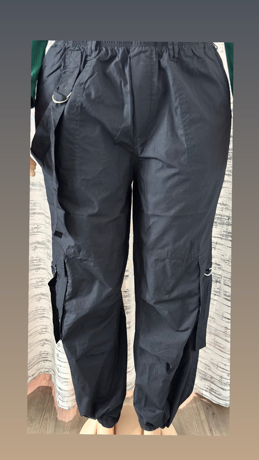 CARGO PANTS