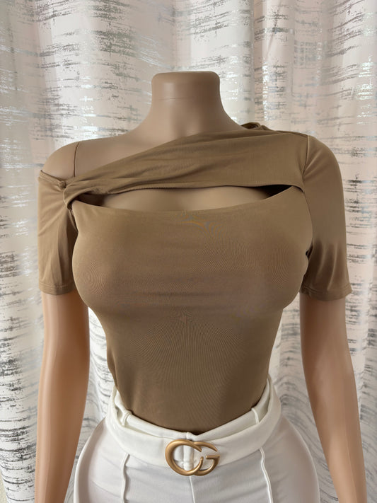 BEIGE BLOUSE