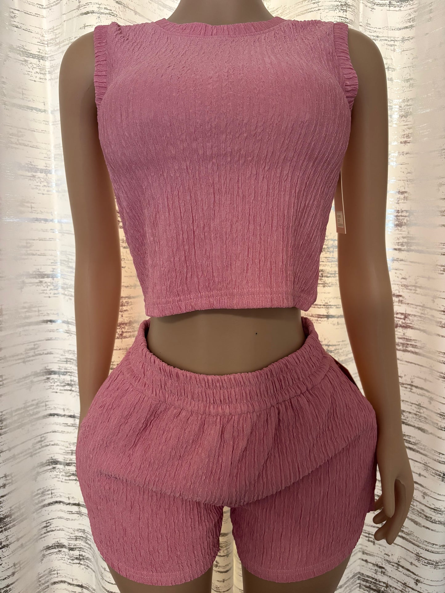 SLEEVELESS CROP TOP SHORT SET
