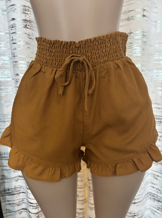RUFFLED SHORT
